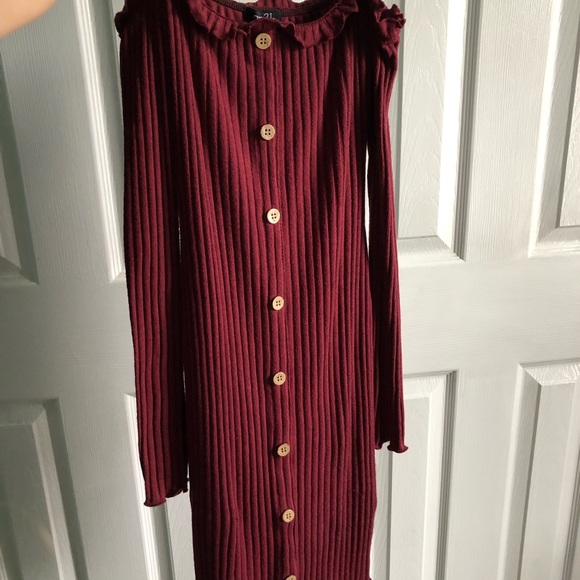 off the shoulder button down dress - Picture 4 of 5